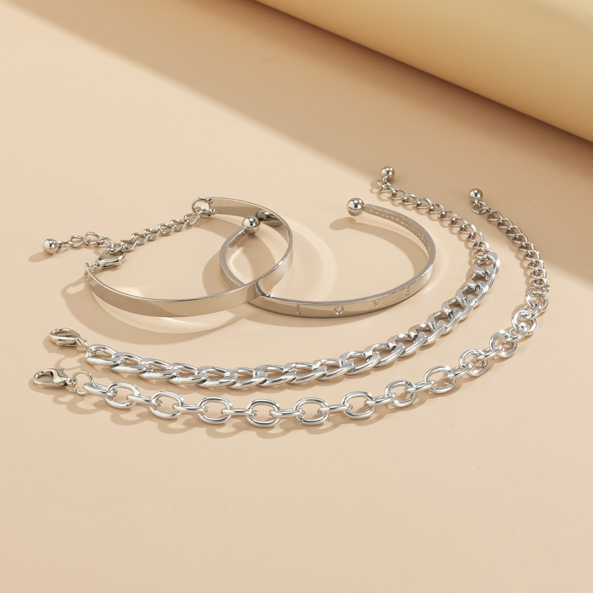Simple Hollow C-Chain Bracelet Set