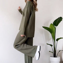 Cozy & Chic Knitted Set